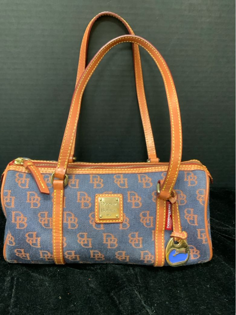 Dooney & Bourke Handbag