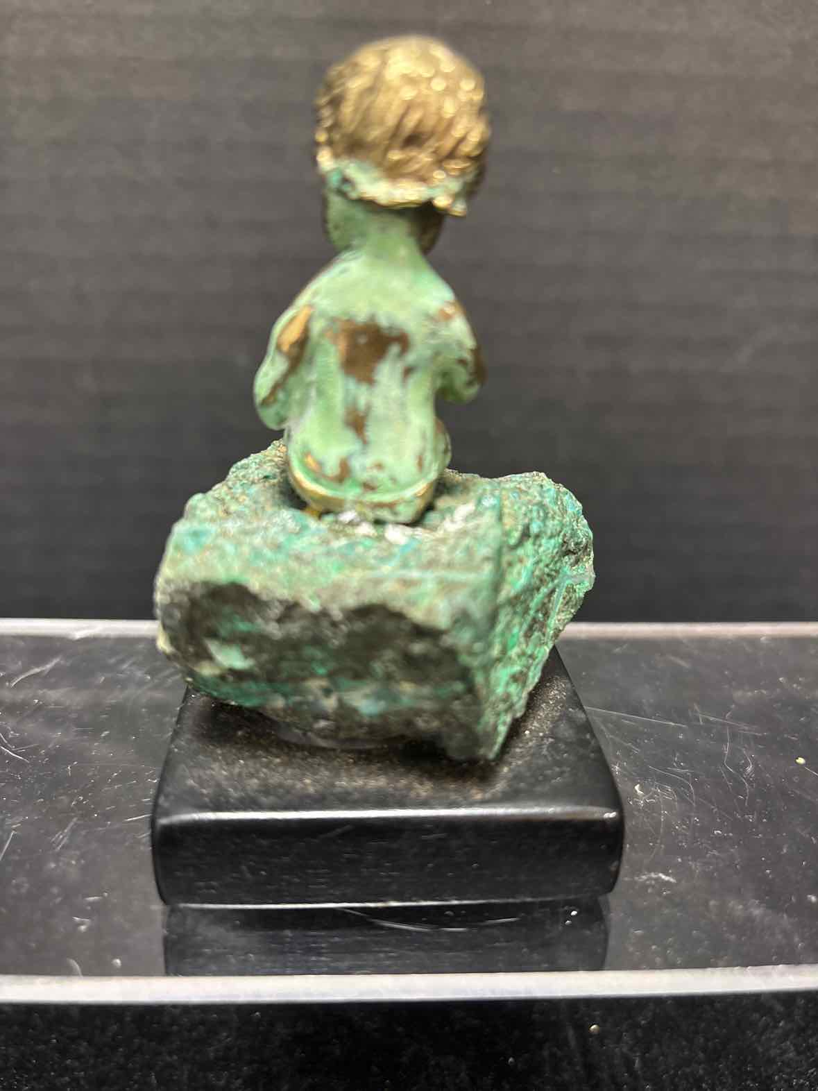 Artisan Figurine