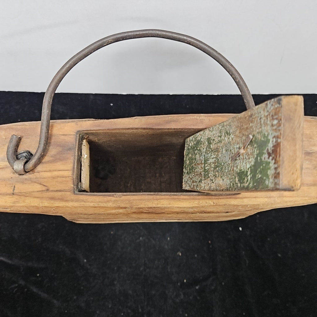 Oil Pot