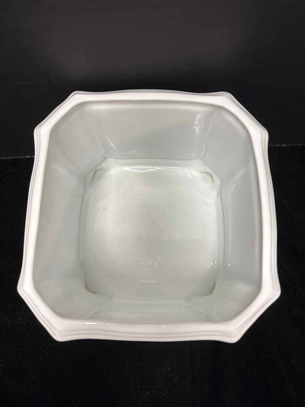 Chase Cache Pot