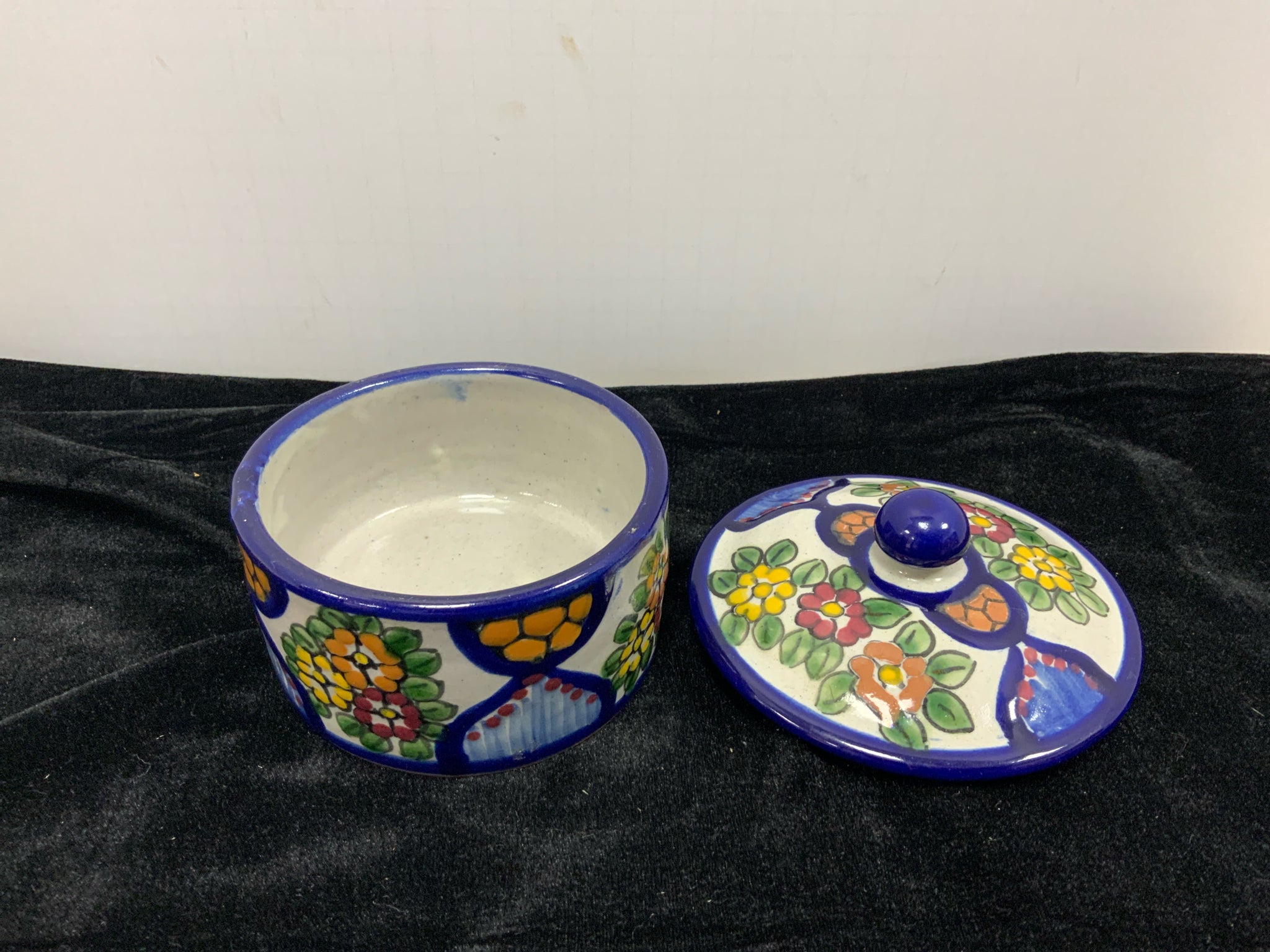 Dresser Box