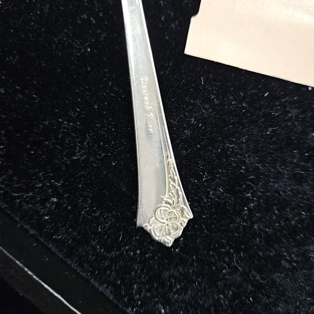 Oneida Butter Knife