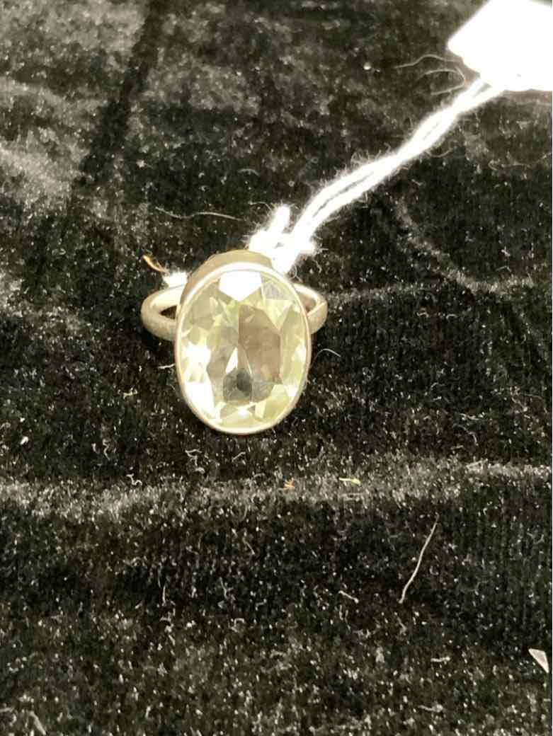 Ring
