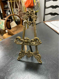 Easel