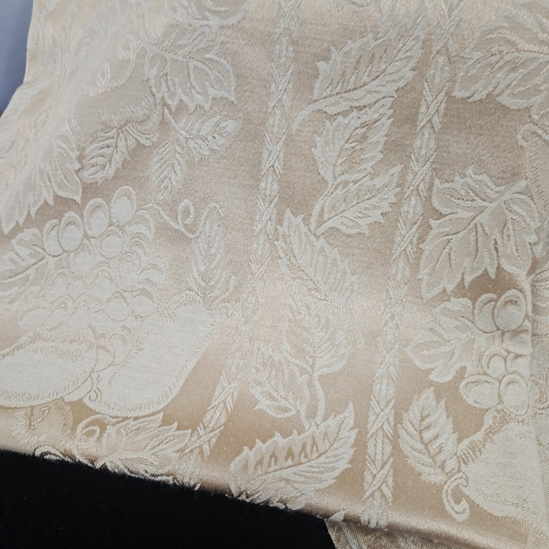 Tablecloth