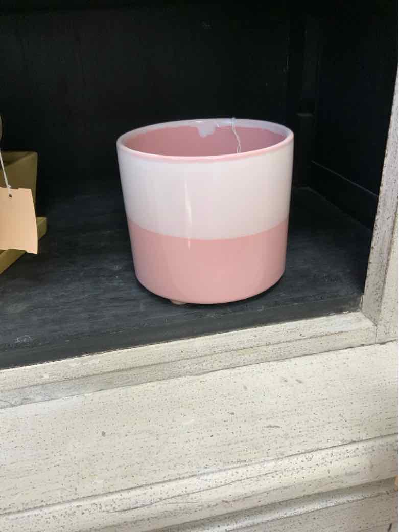 Cache Pot