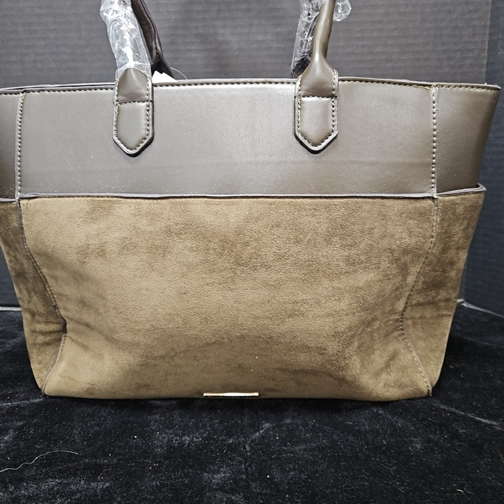 41 Hawthorne Handbag