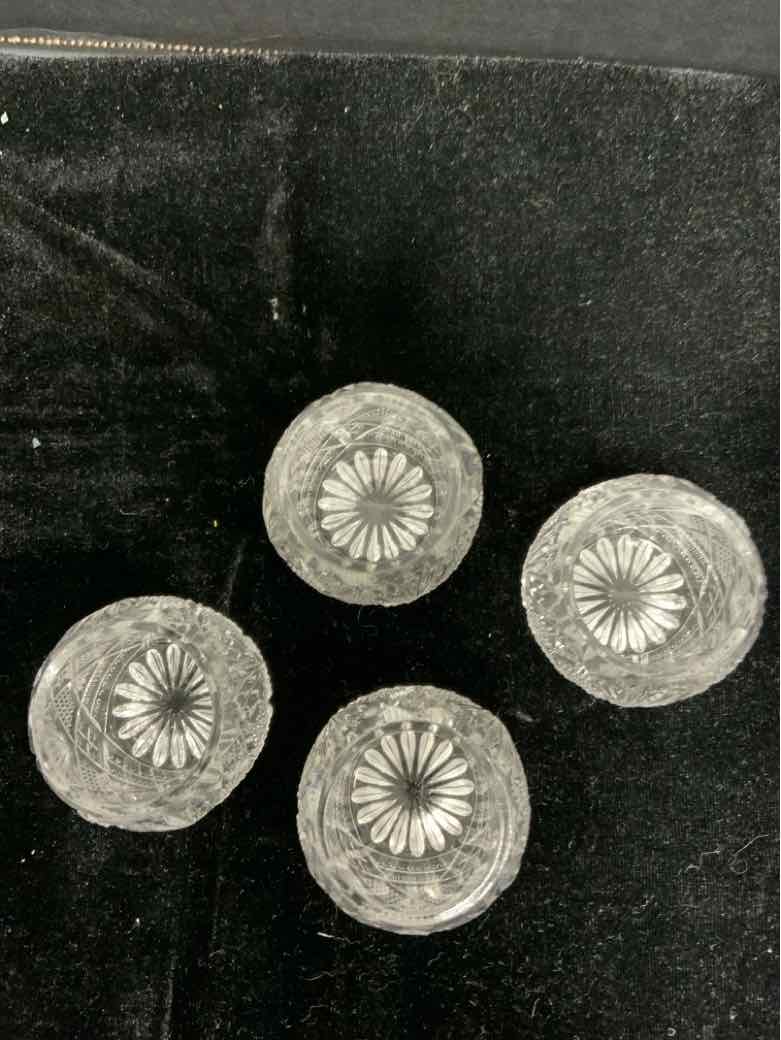 EAPG Salt Cellar