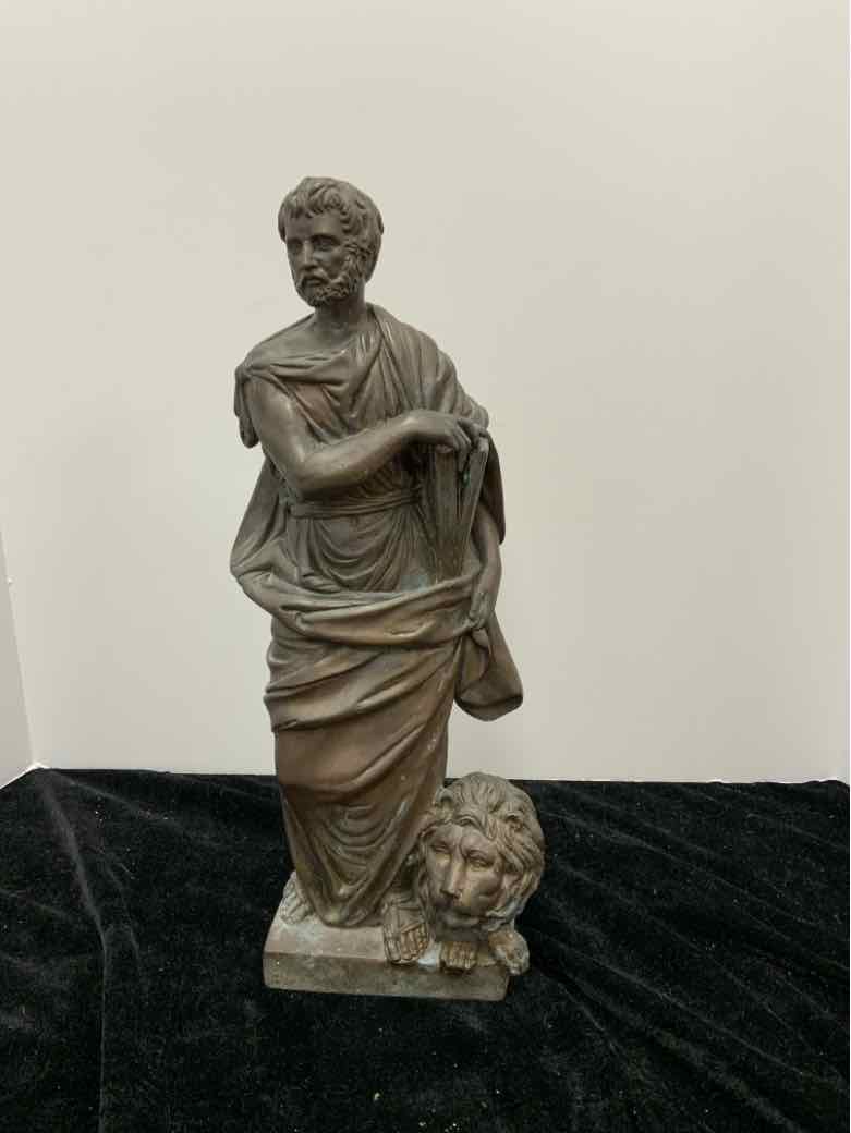 Figurine