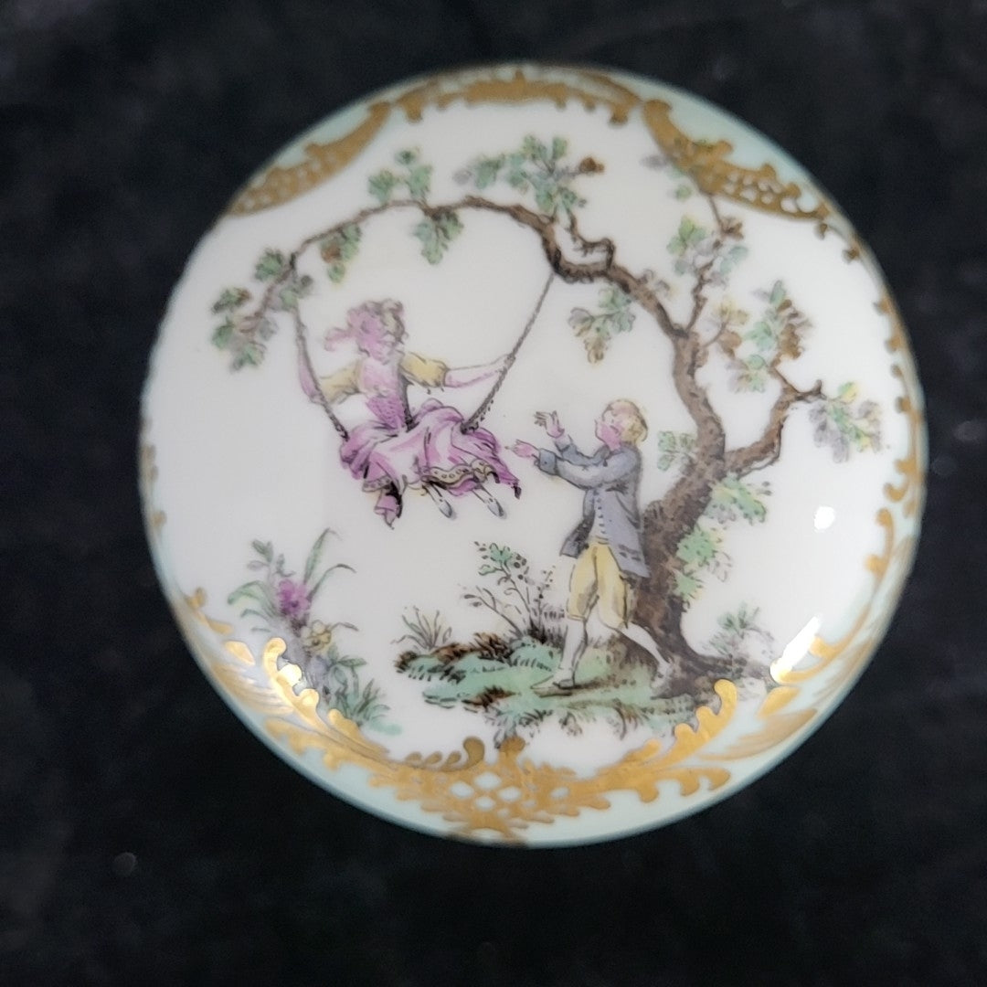 Andrea by Sadek Dresser Jar