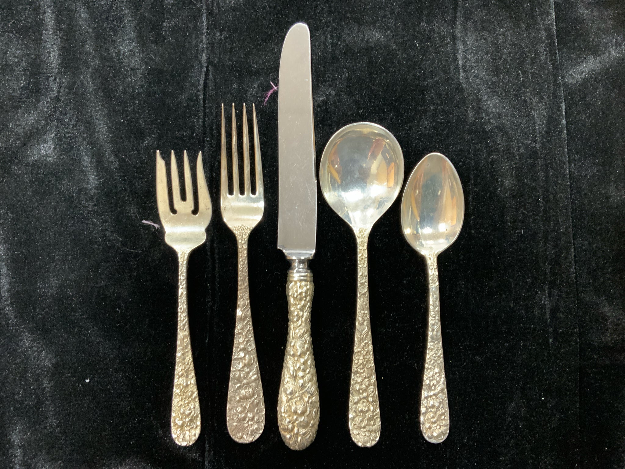 Stieff 5-Piece Place Setting