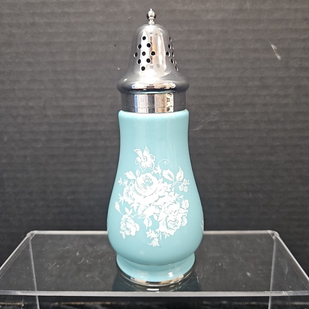 Midwinter Sugar Shaker