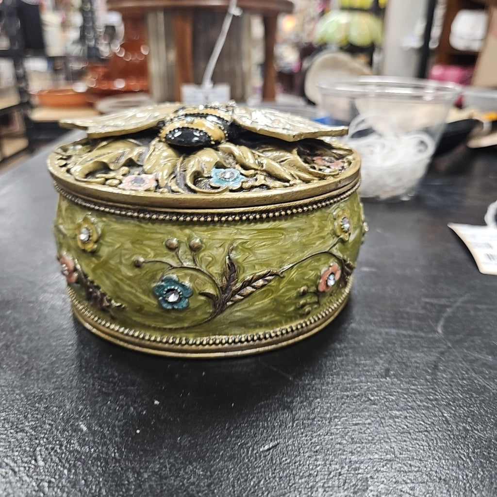 Lidded Box