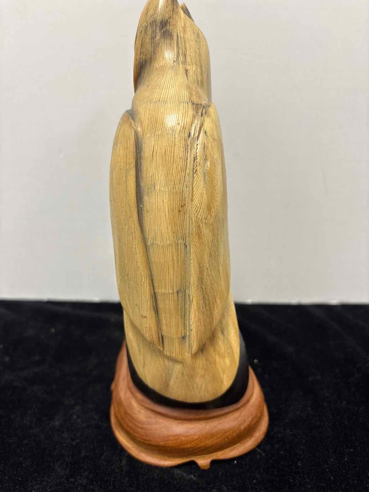 Figurine