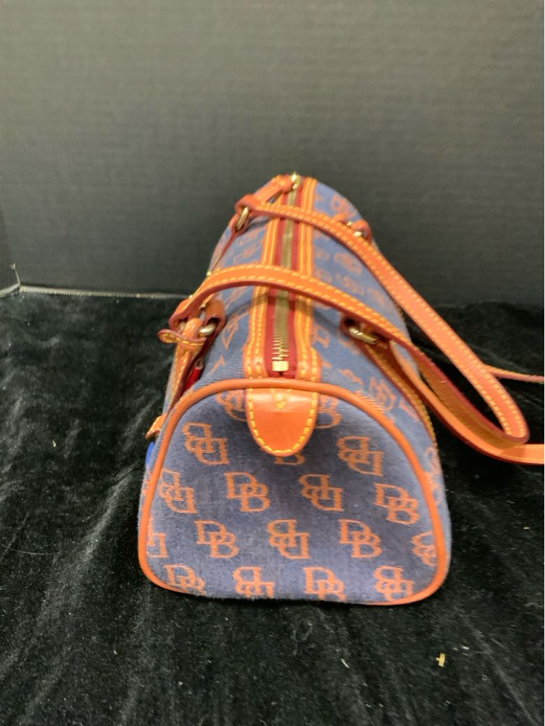 Dooney & Bourke Handbag