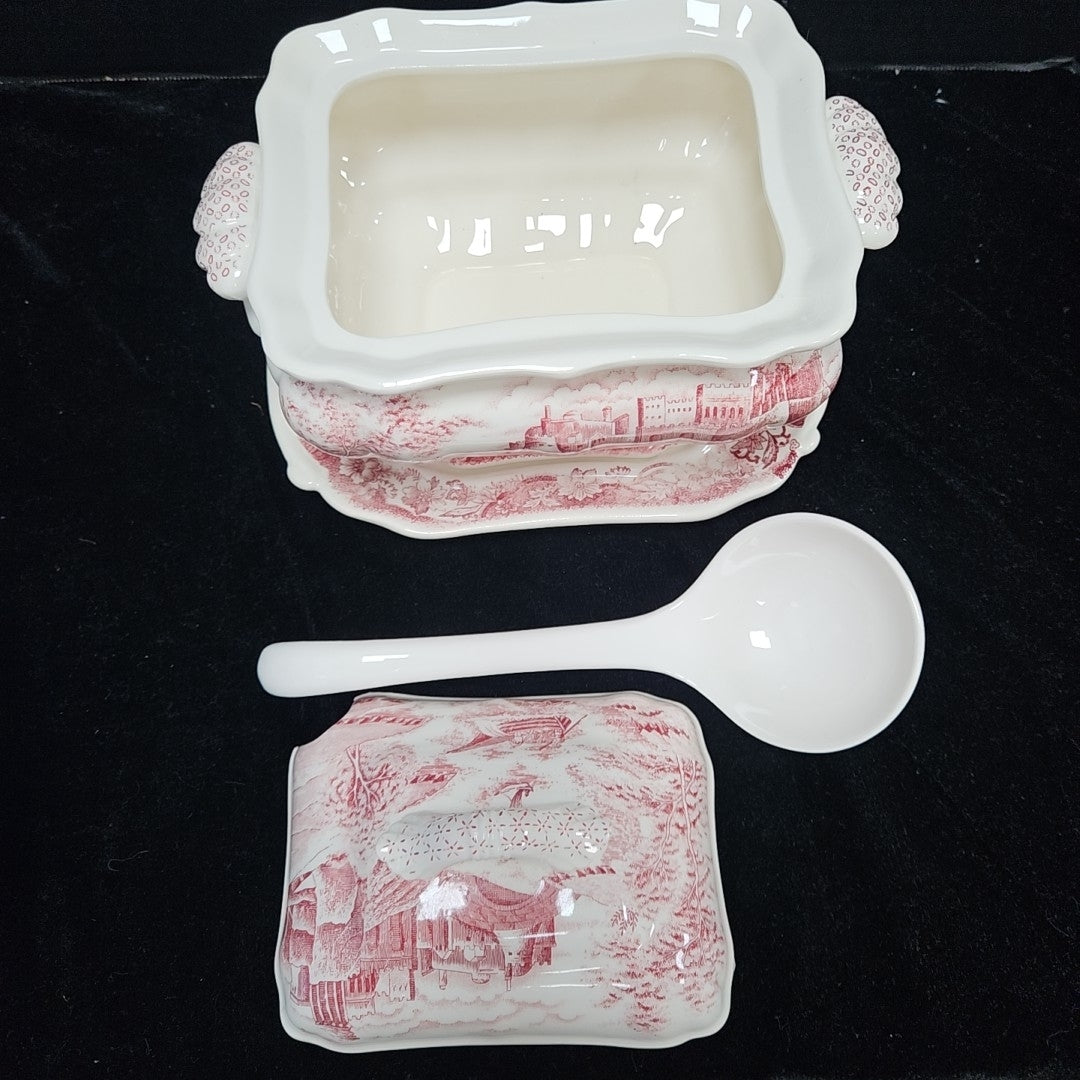 Tureen