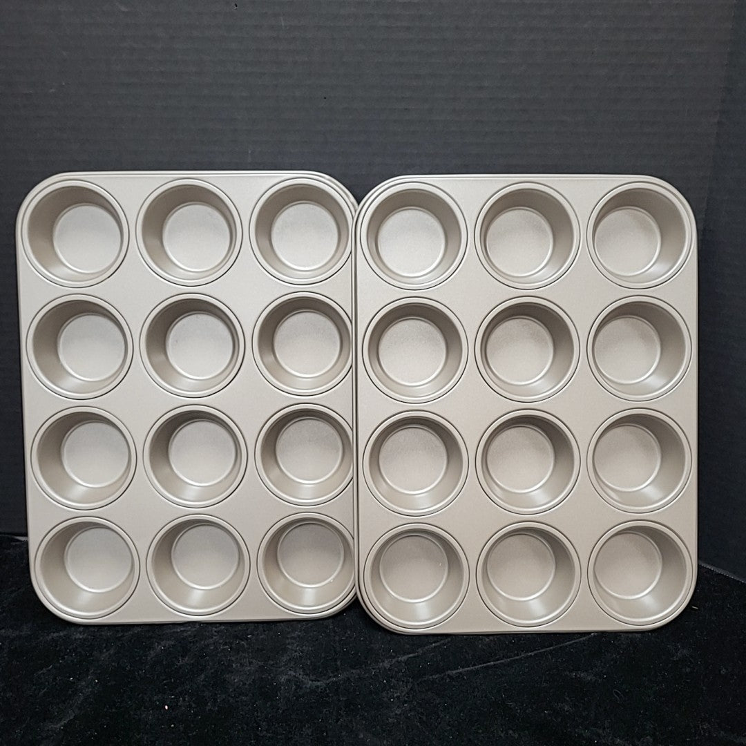 Flexzion Muffin Tin