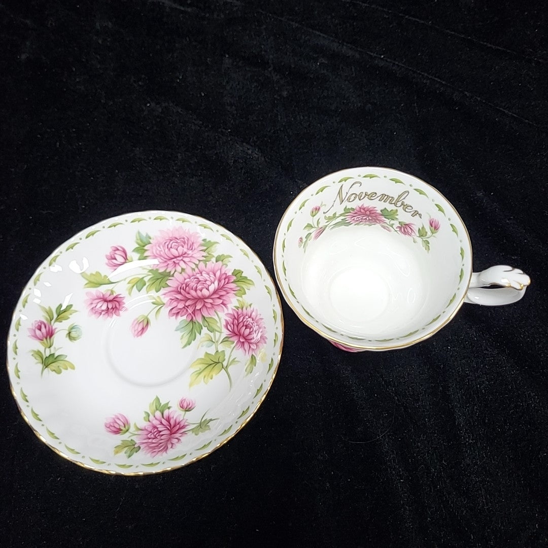 Royal Albert Teacup/Saucer