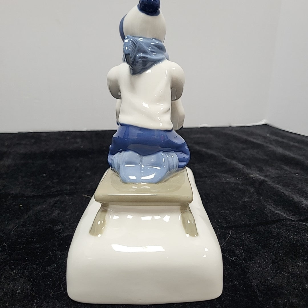 Paul Sebastian Figurine