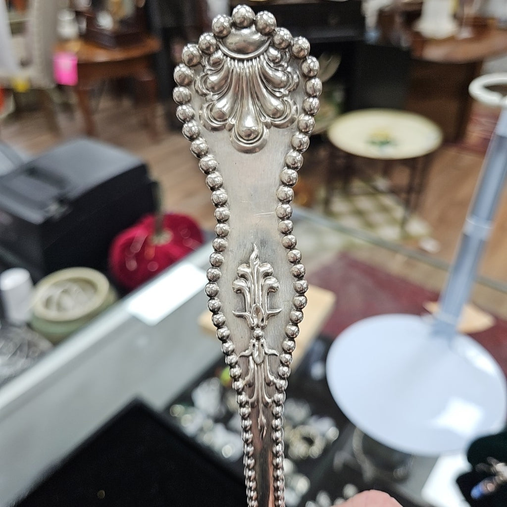 Hennegan-Bates Punch Ladle