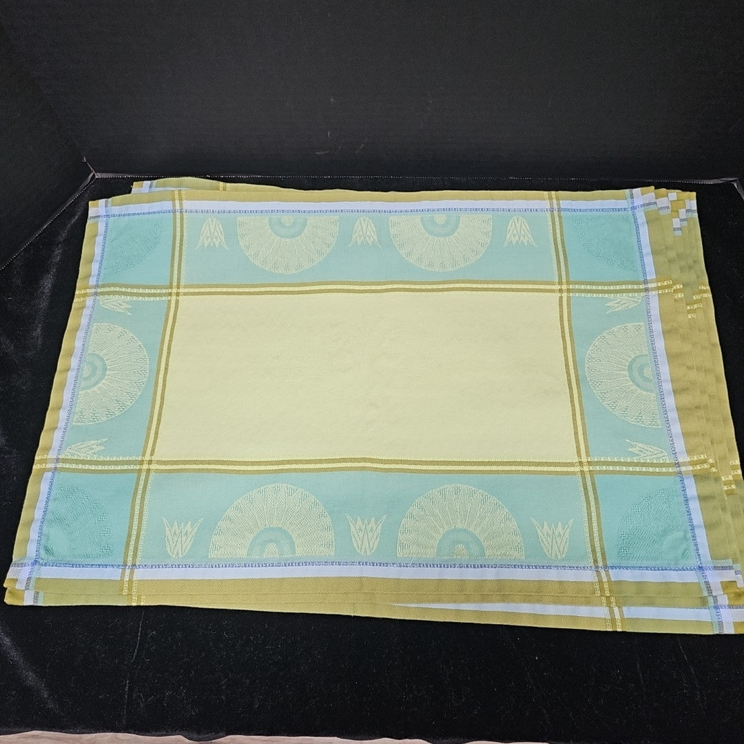 Primrose Border Placemat