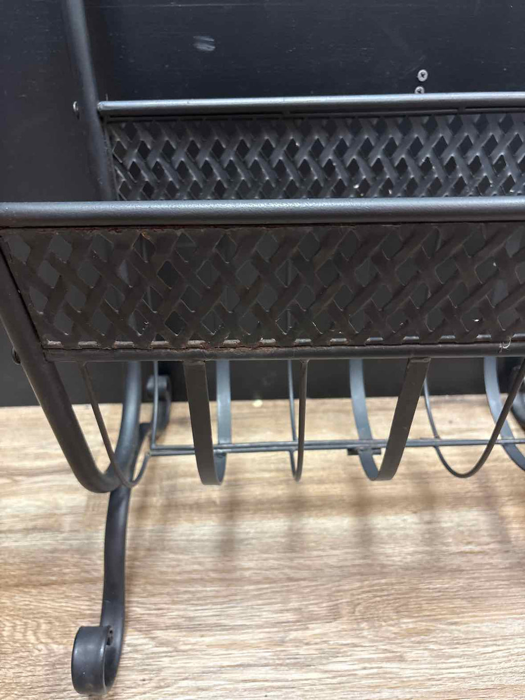 Magazine Rack