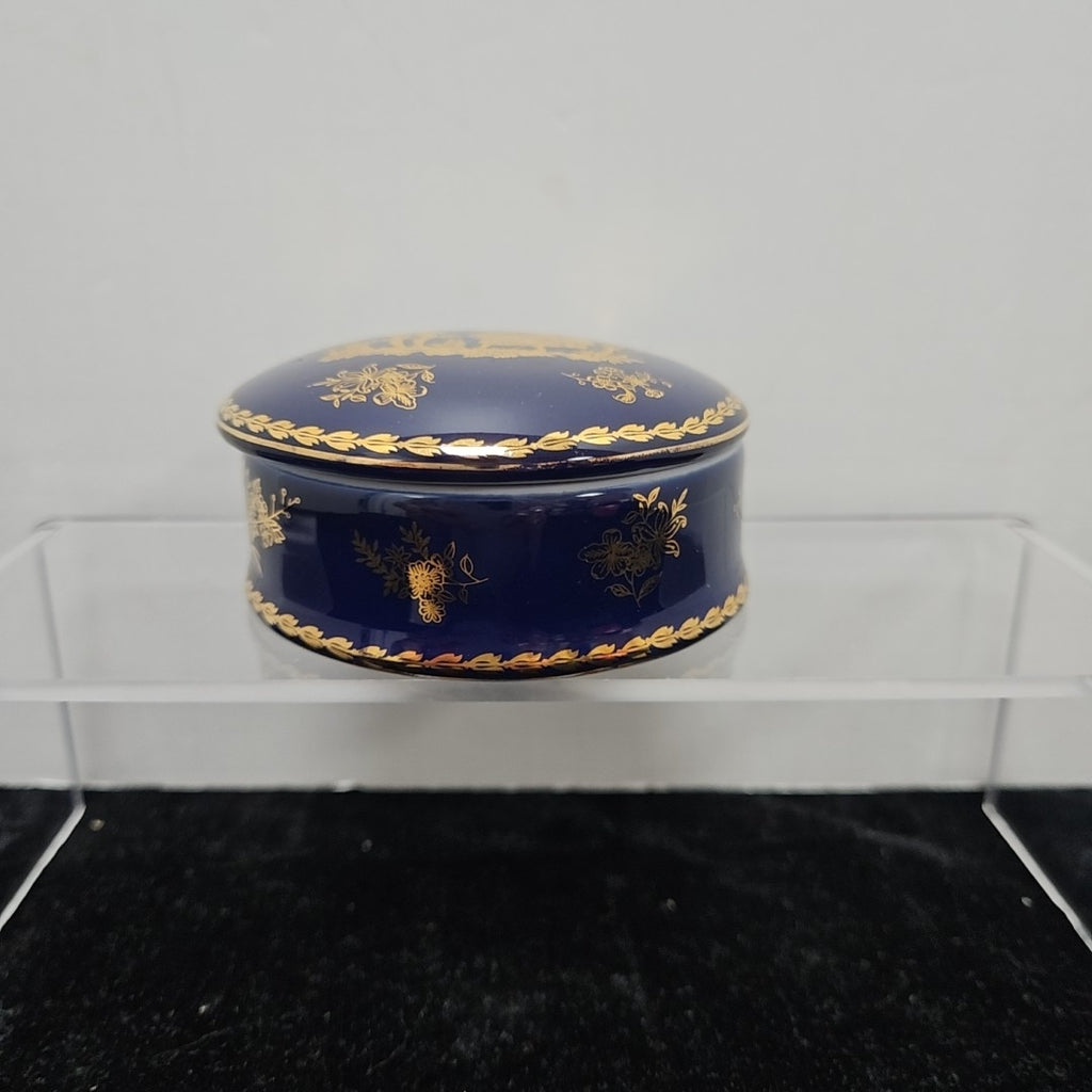 Lidded Box