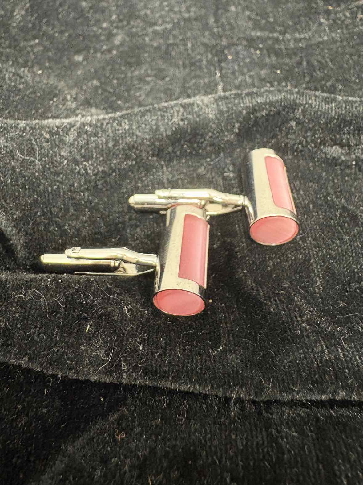 Cufflinks