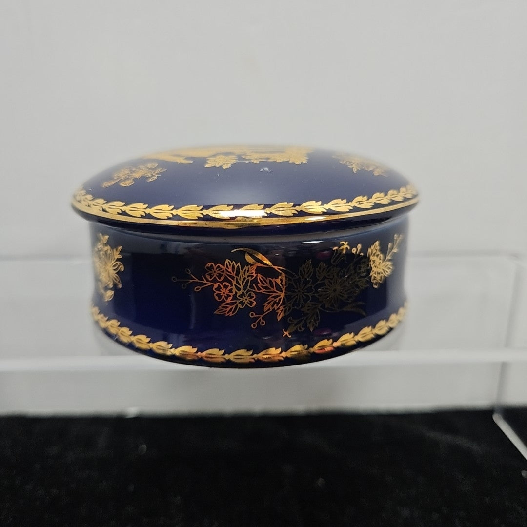 Lidded Box