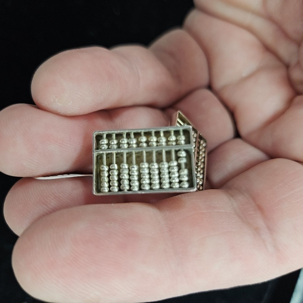 Cufflinks
