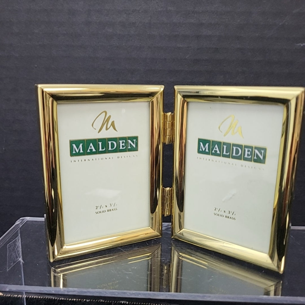 Malden Frame