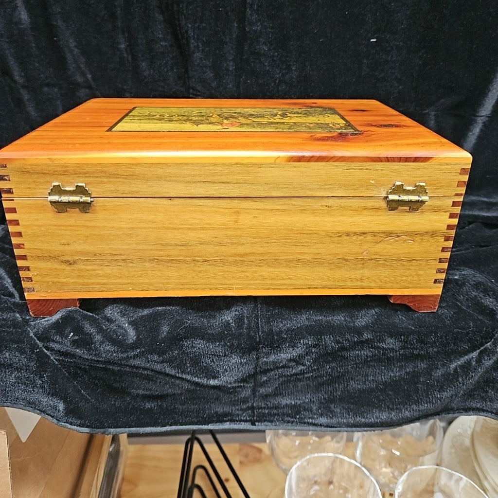 Hinged Box