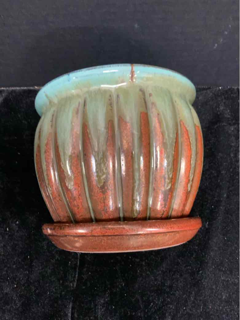 Allen & Roth Flower Pot
