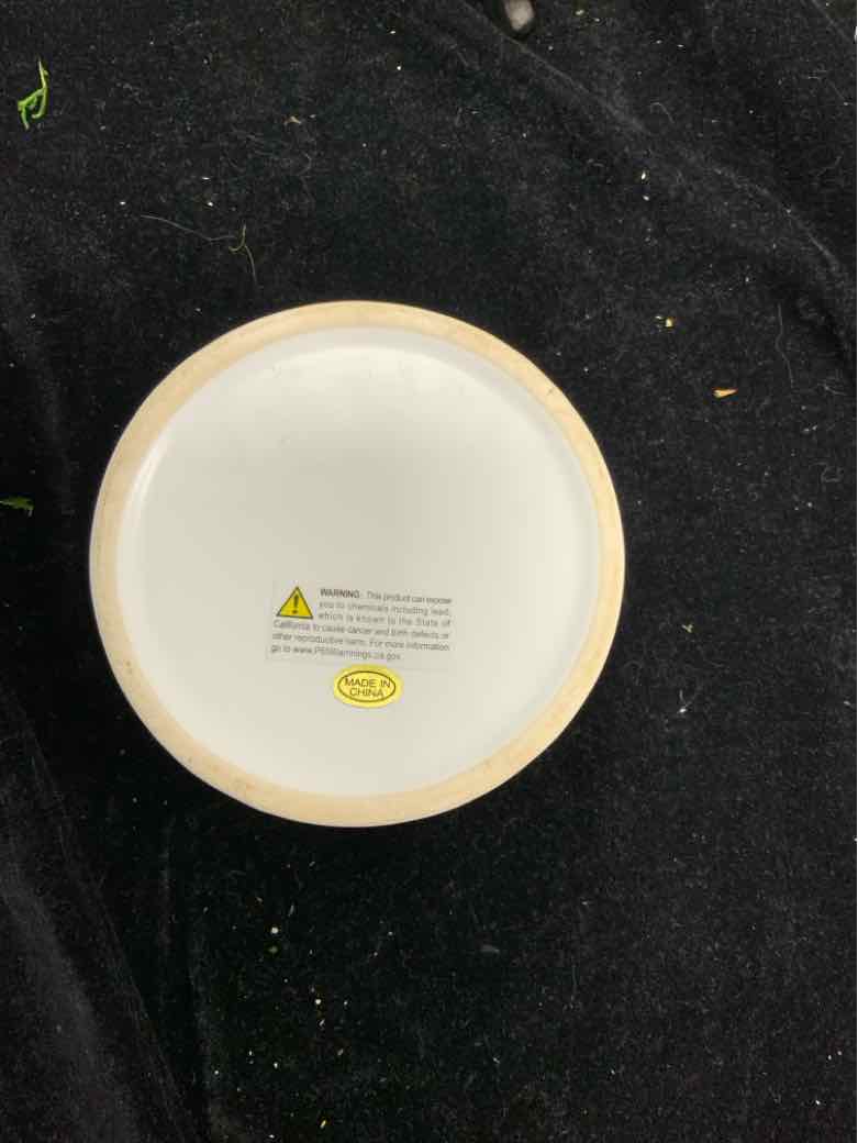 Dresser Jar