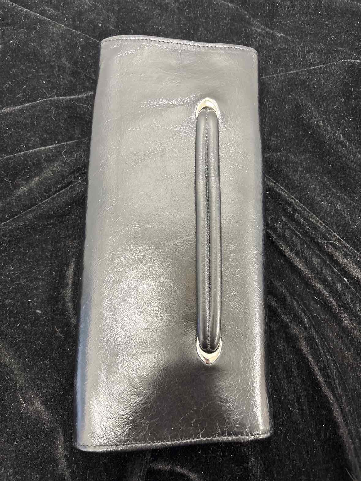 Hobo Clutch