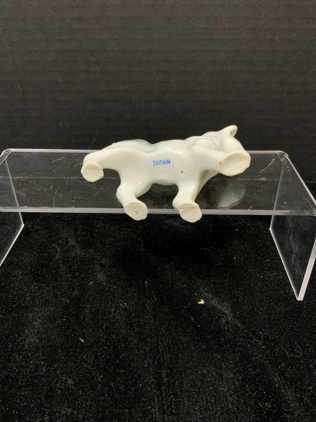 Figurine