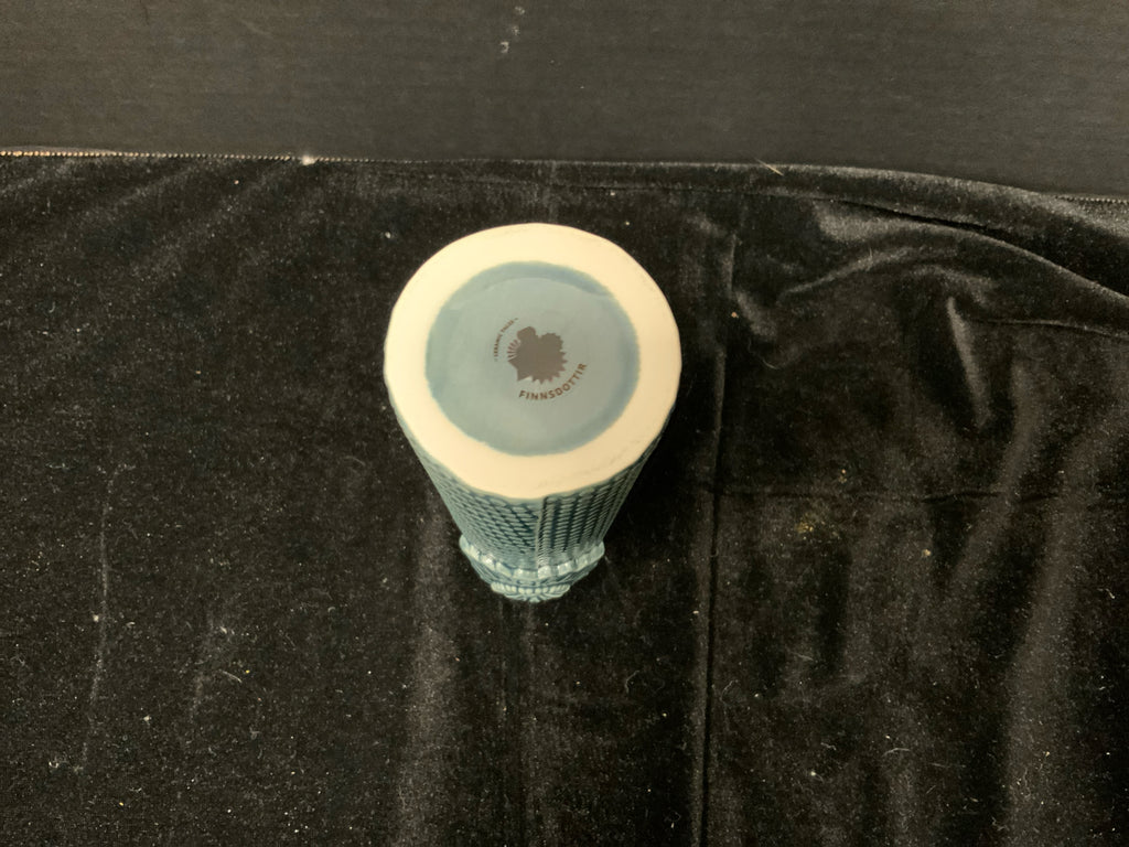 Finnsdottir Vase