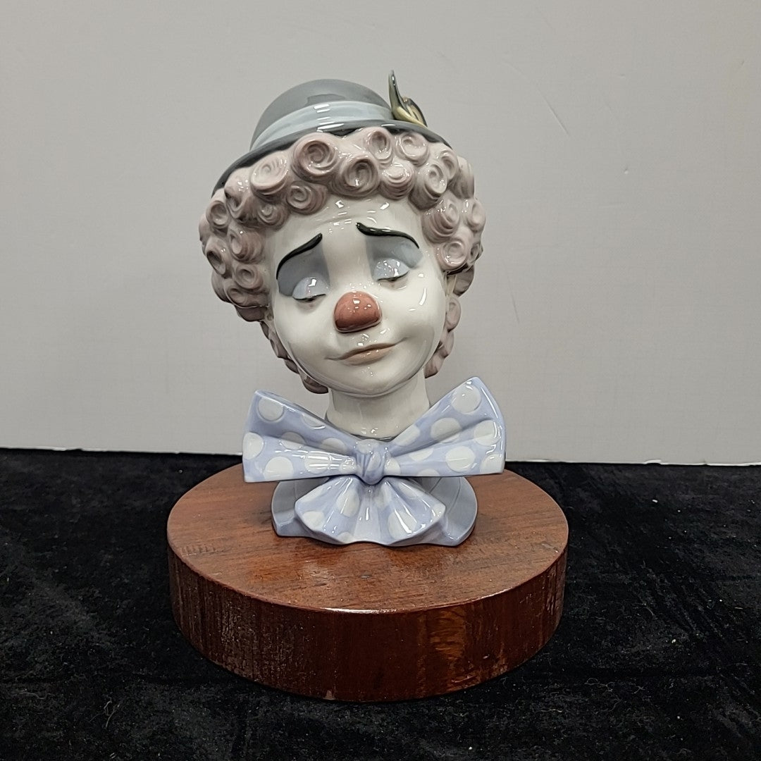 Lladro Figurine