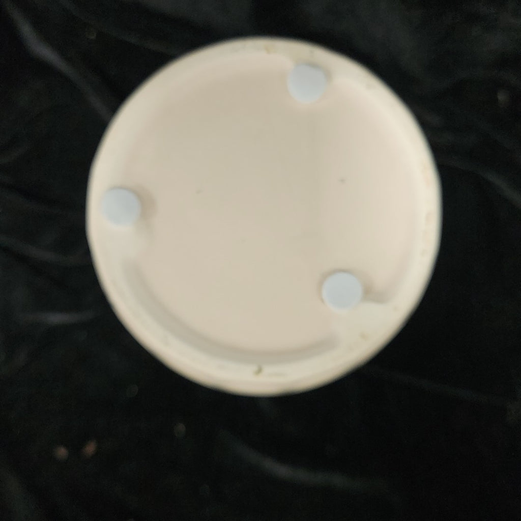 Cache Pot