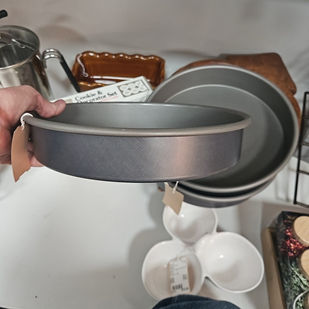 Williams Sonoma Cake Pan