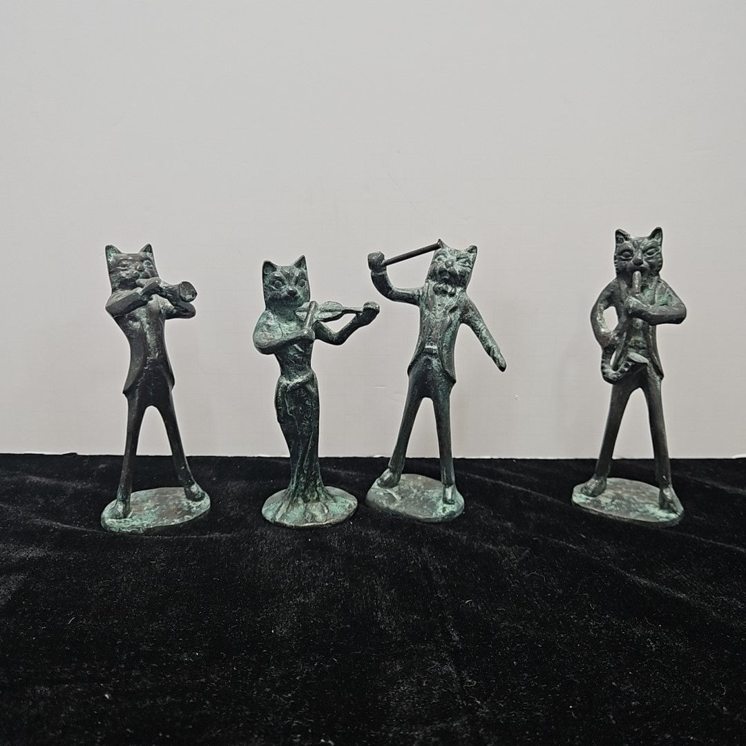 Figurine