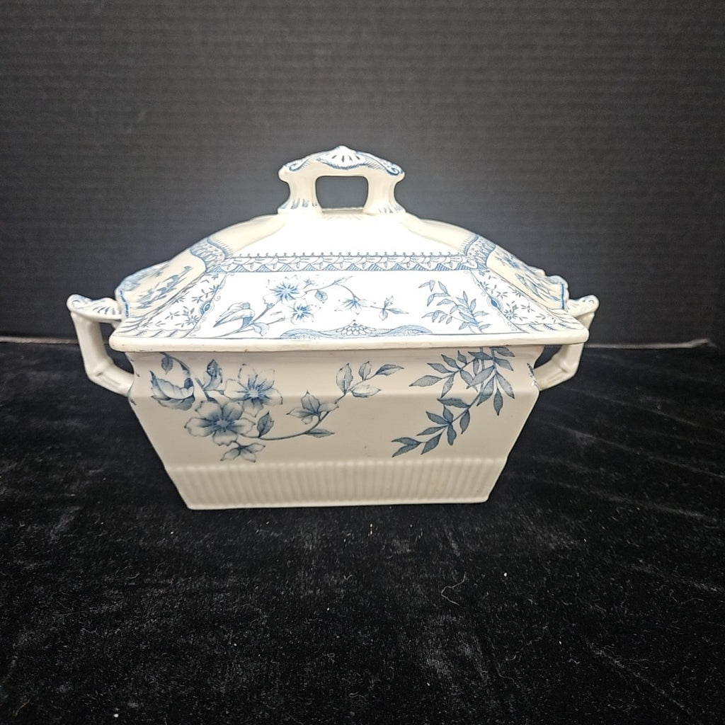 Ridgway Tureen