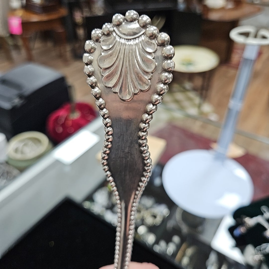 Hennegan-Bates Punch Ladle