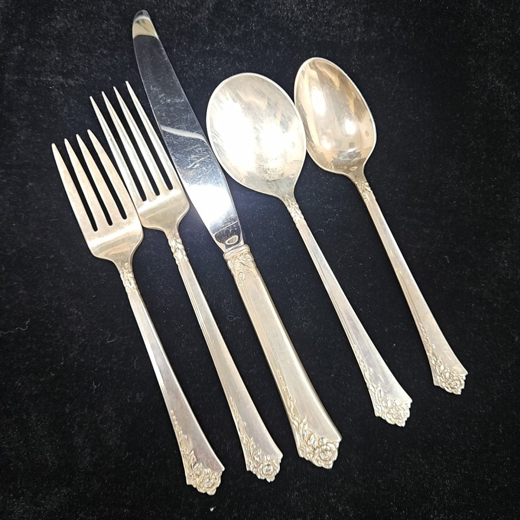 Oneida 5-Piece Place Setting