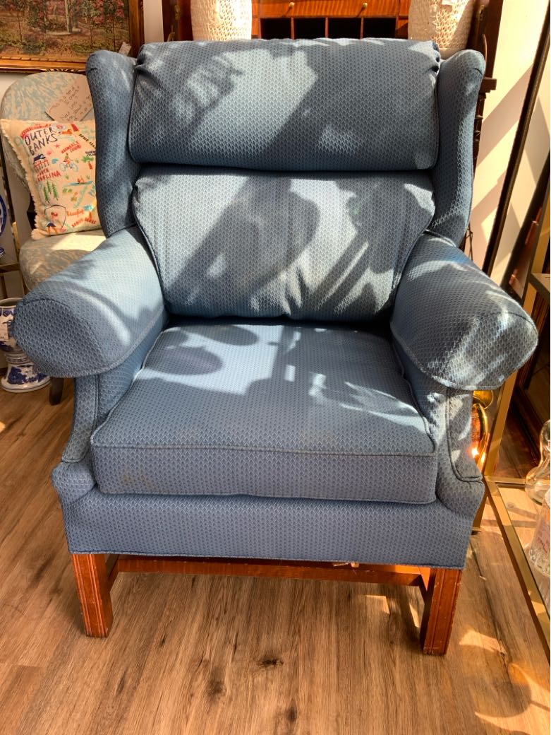 Hickory Manufac. Wing Back Chair