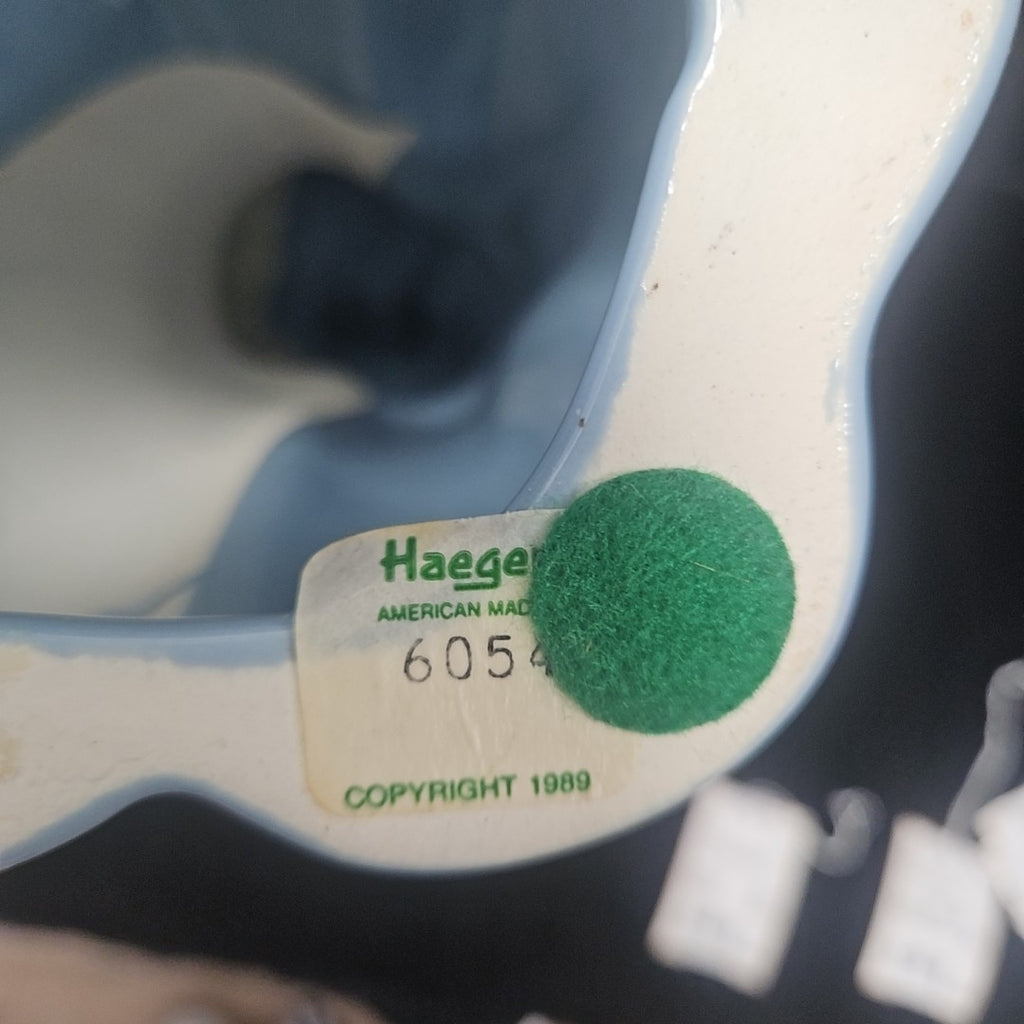 Haeger Figurine
