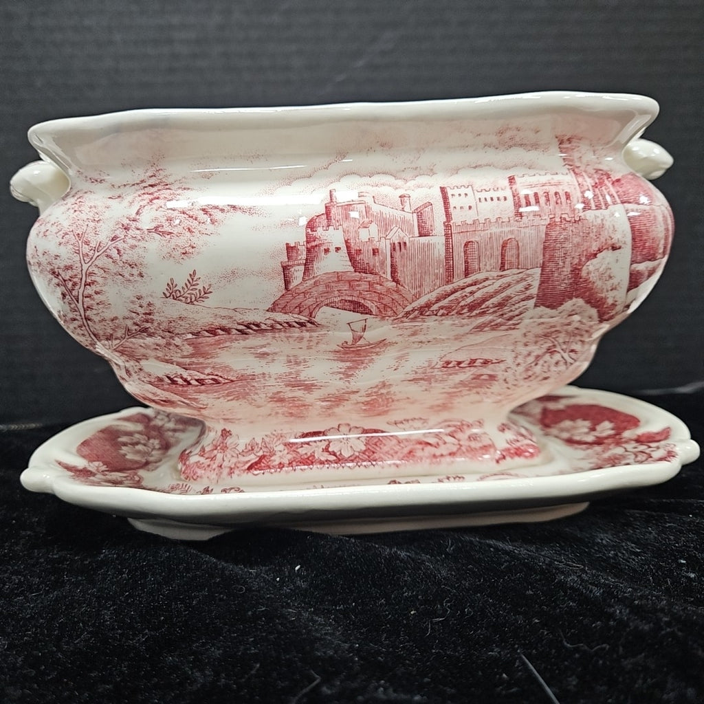 Tureen