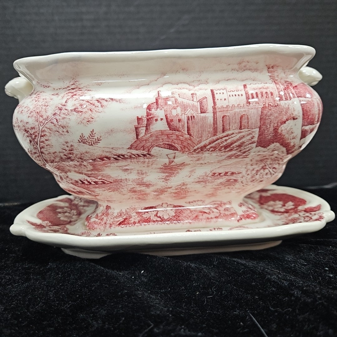 Tureen