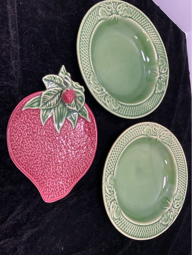 Bordallo Pinheiro Salad Plate