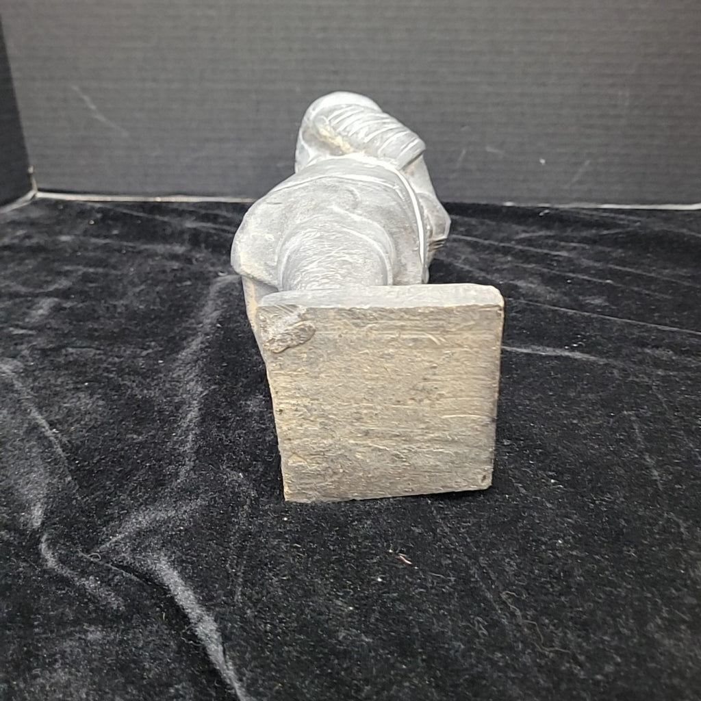 Statue